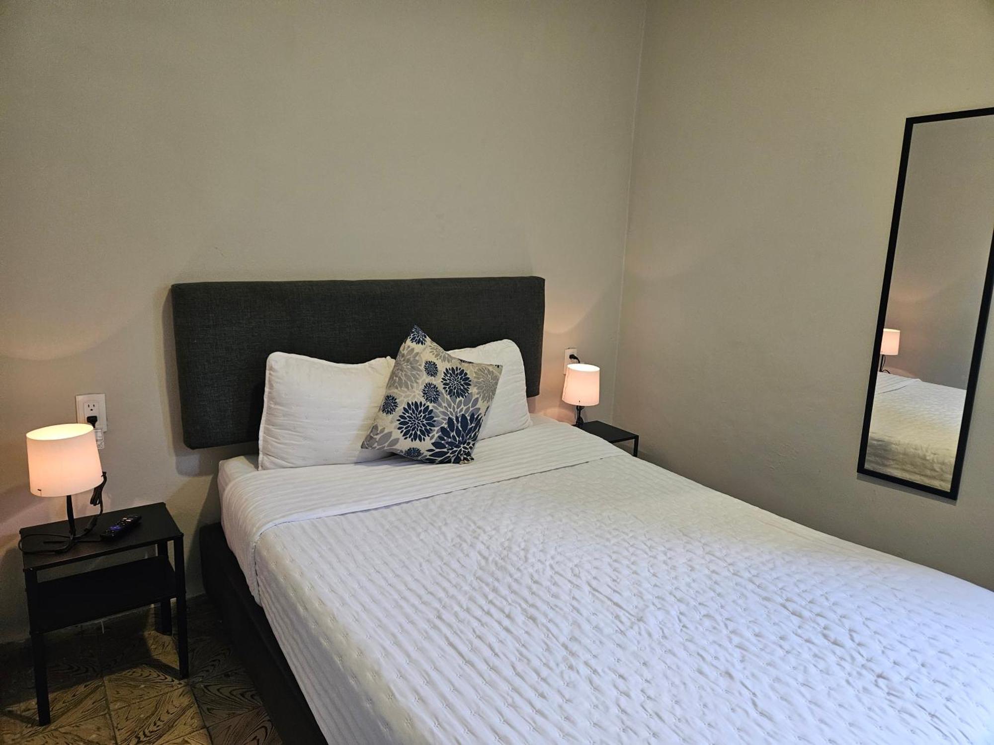 Singular Centro Historico Aparthotel เม็กซิโกซิตี้ ภายนอก รูปภาพ